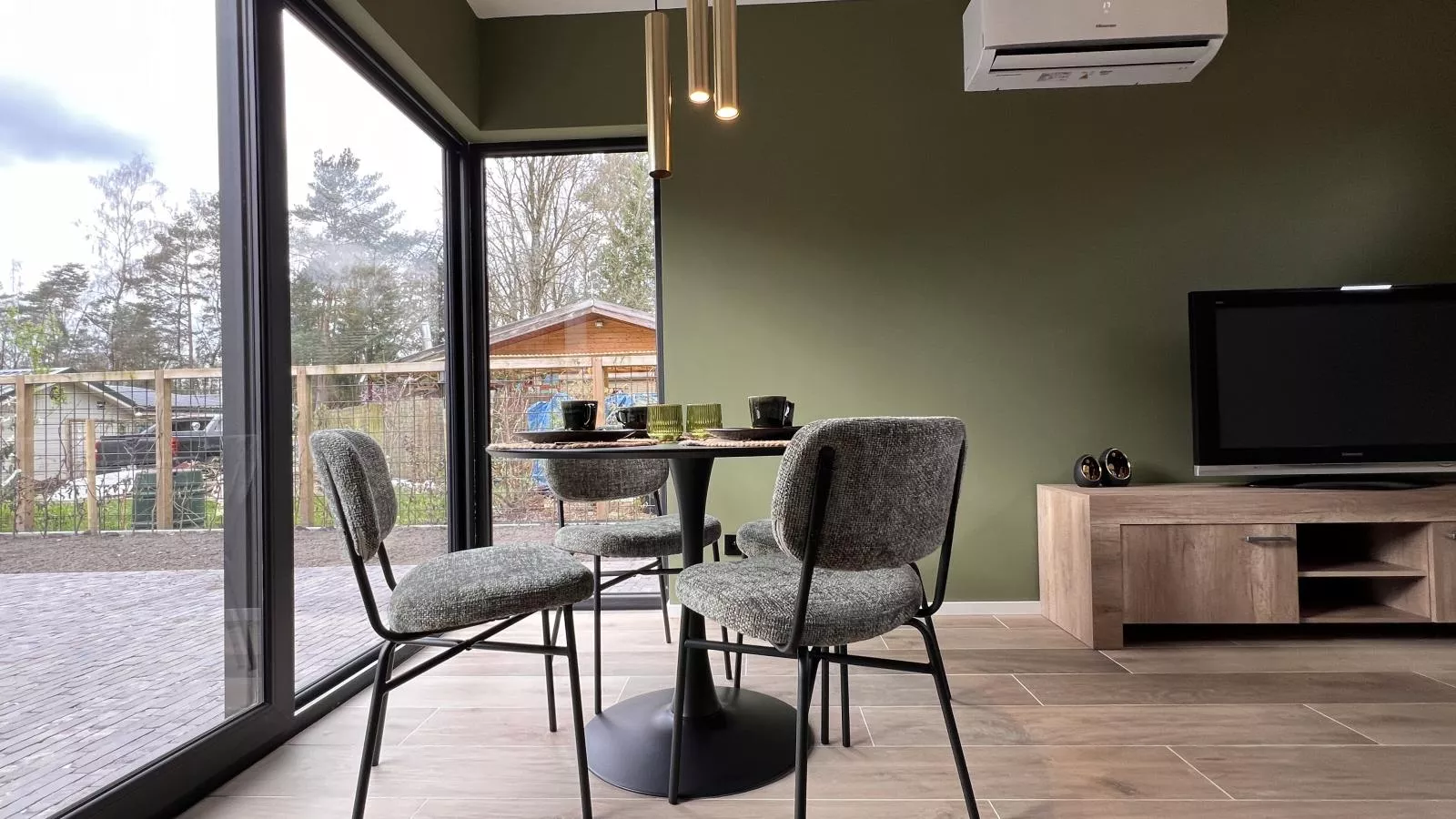 Thalor-Dining room