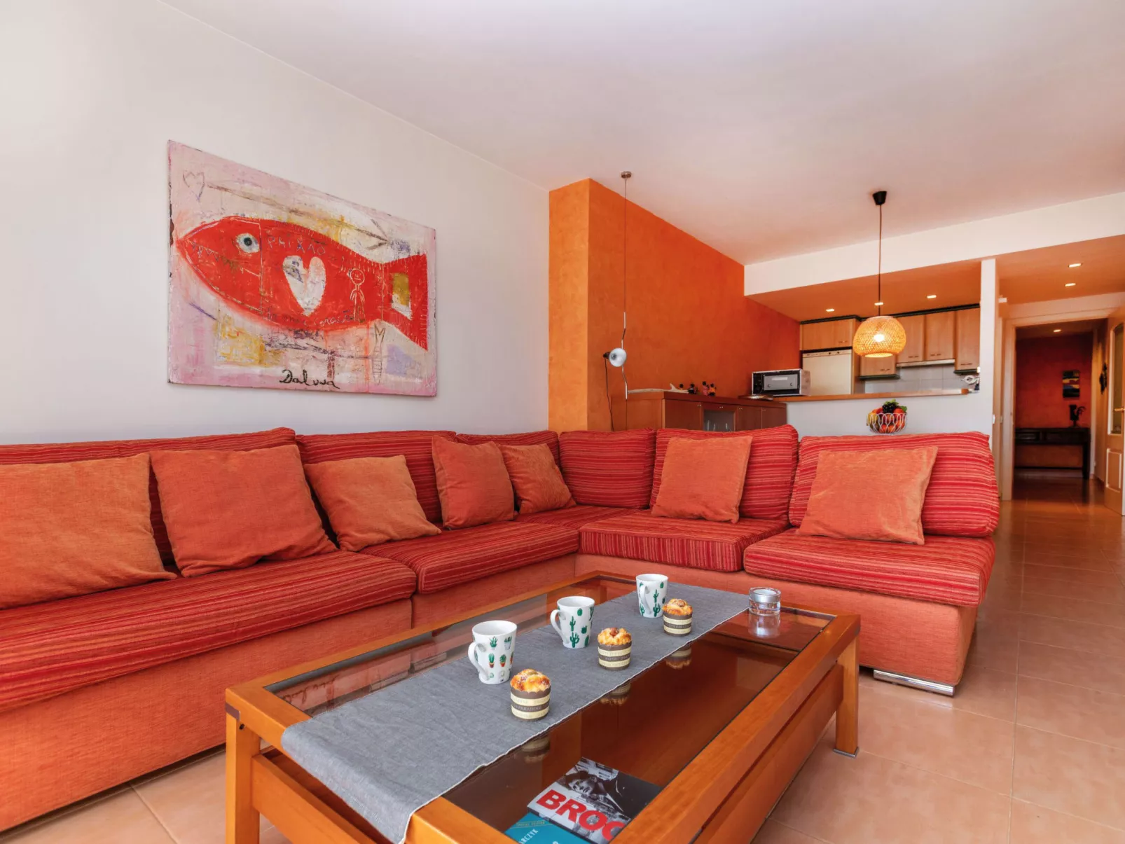 Port Pals with garden terrace-Inside