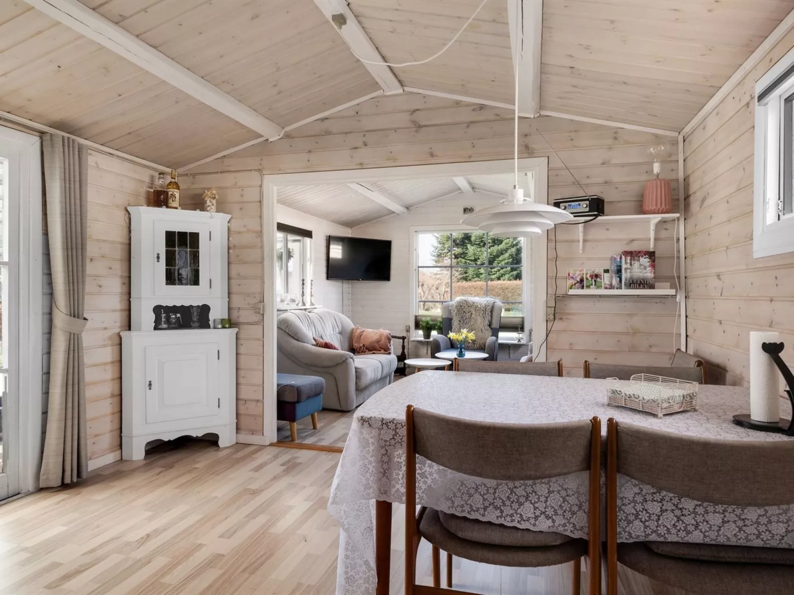 "Holte" - 750m from the sea-Inside