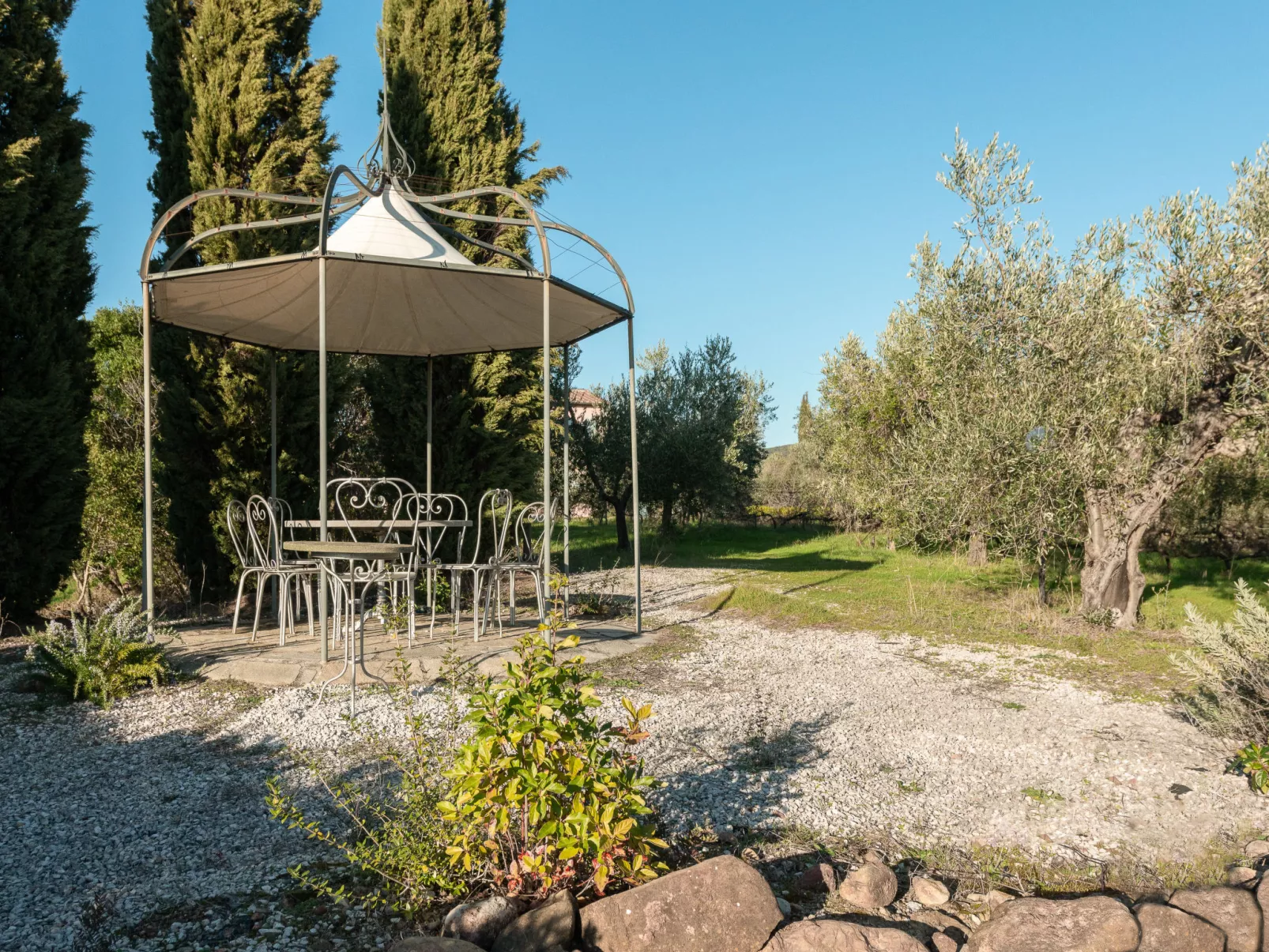 Villa Marsiliana-Outside