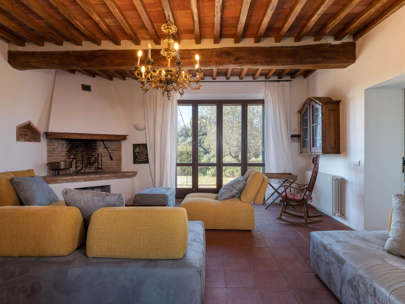 Villa Marsiliana-Inside