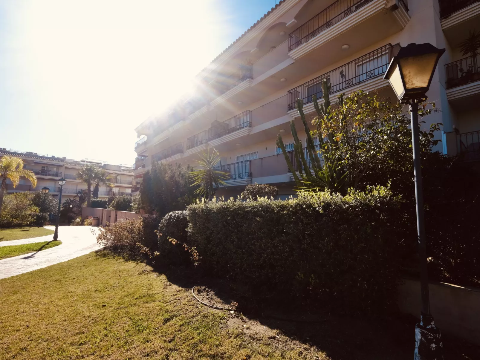 Residencial Golden Beach-Draußen