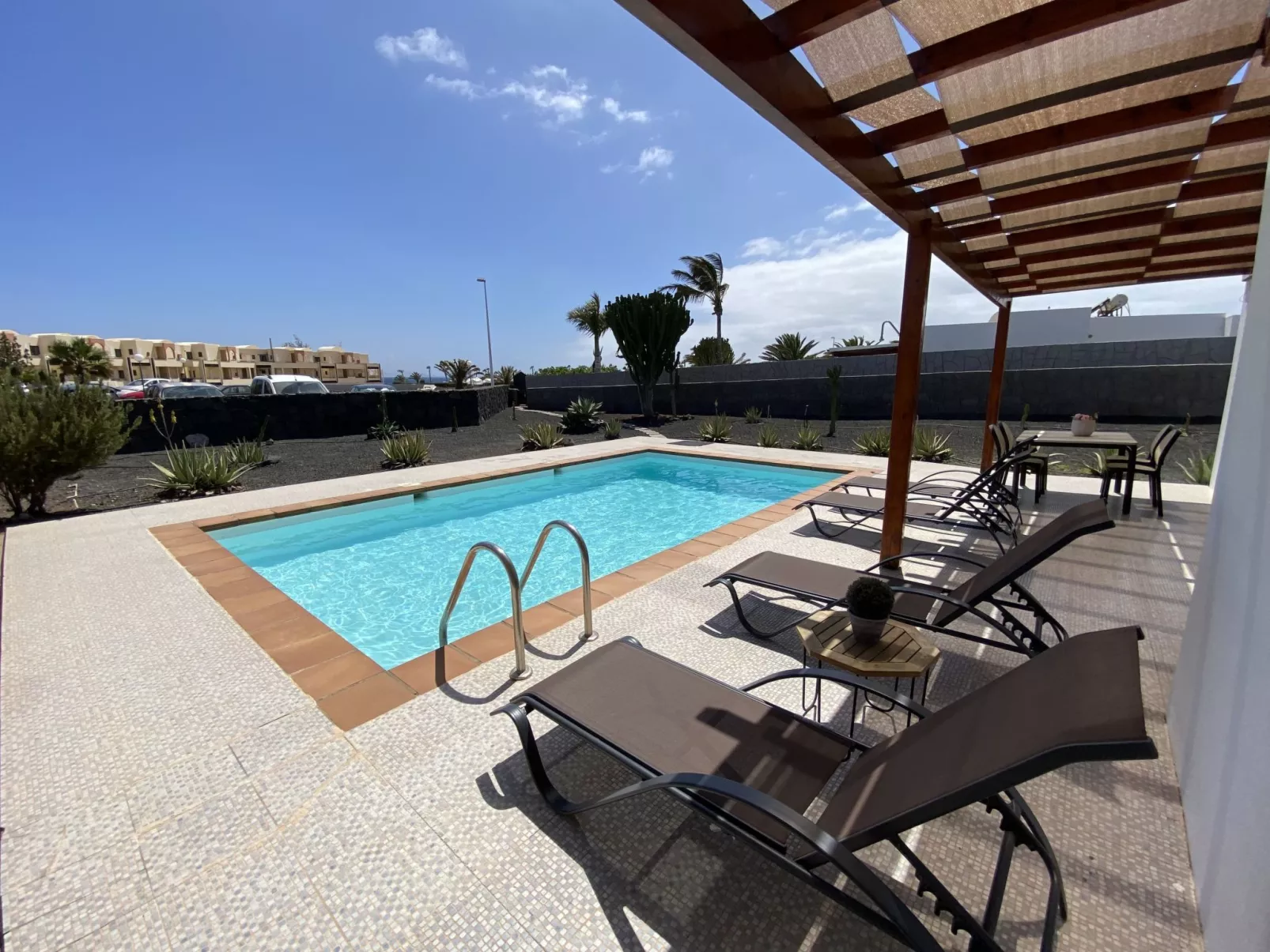 Villa Capri en Playa Blanca-Outside