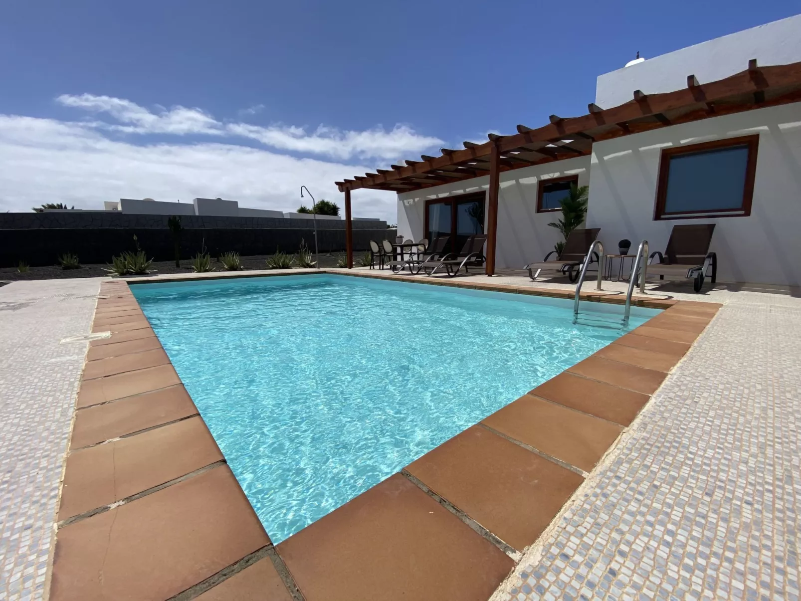 Villa Capri en Playa Blanca-Outside