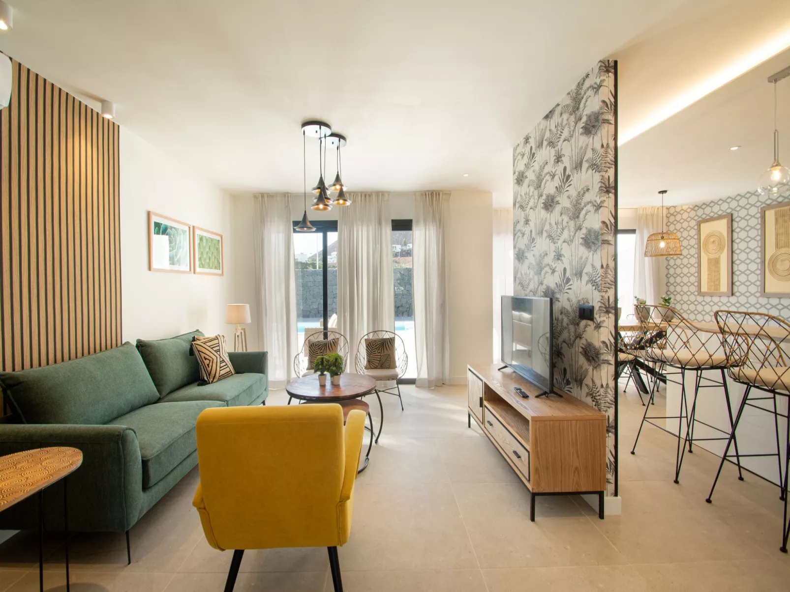 Villa Iris-Inside