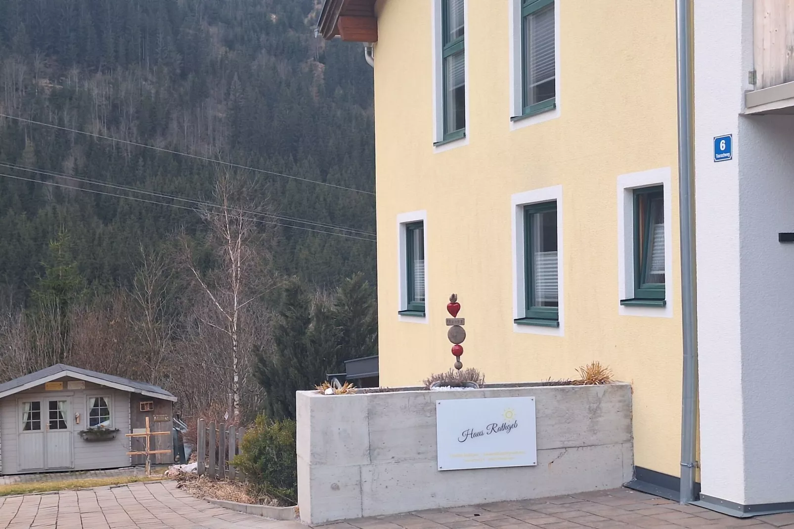 Haus Rathgeb-Not tagged