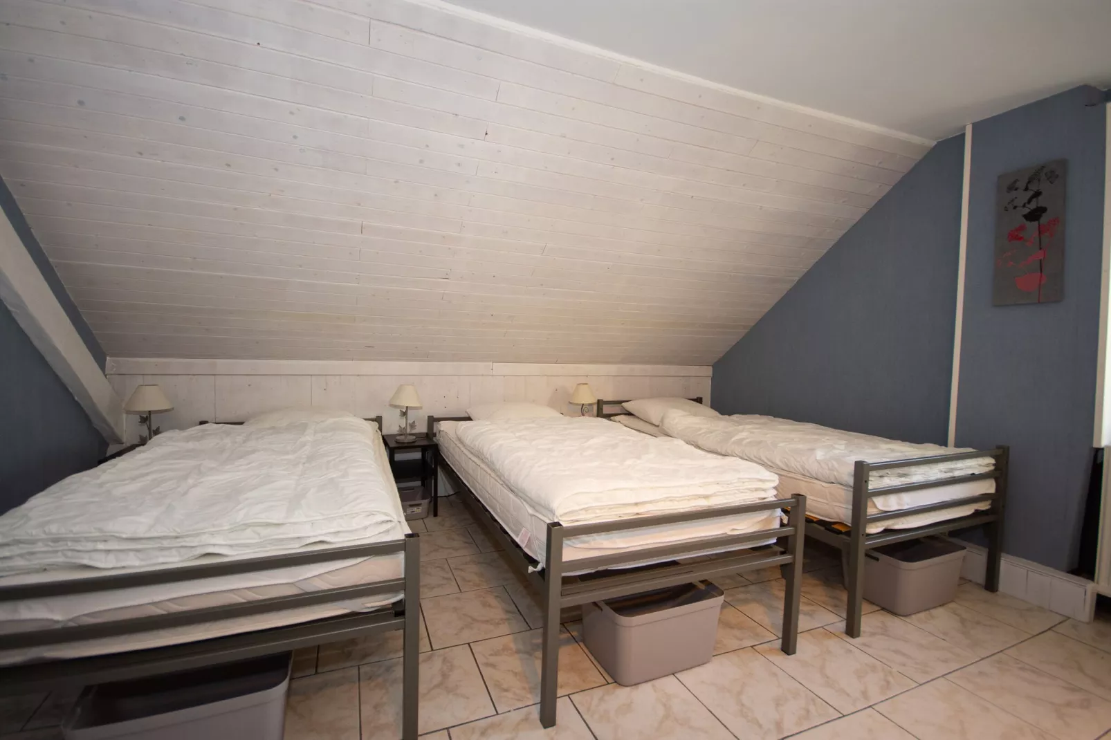 Entre amis 8 personnes-Chambre
