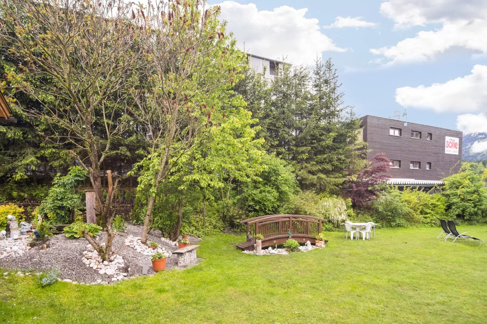 Apartment Tröpolach OG-Gardens summer