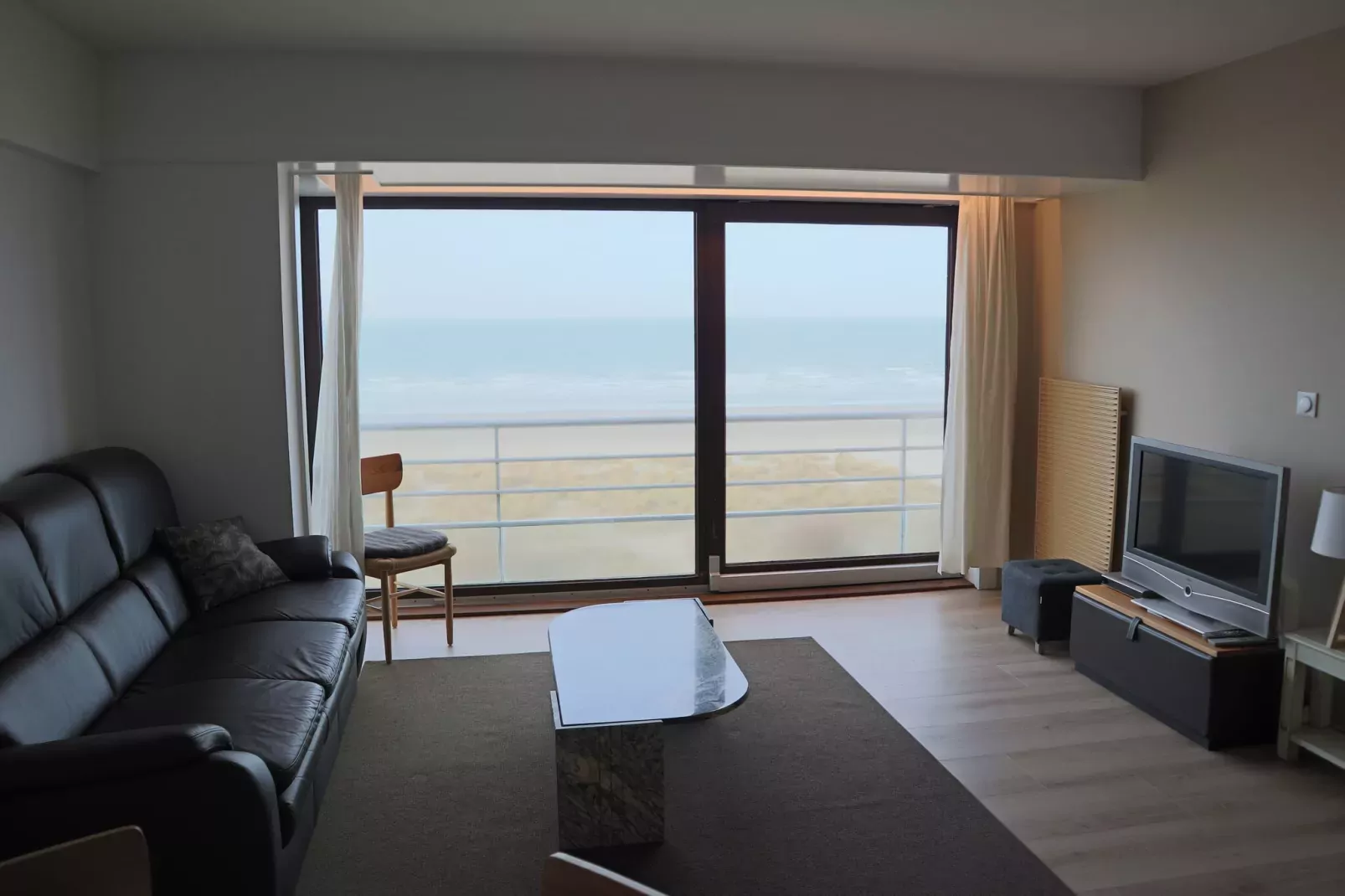 SIRENUSE I EN II I/0404 Rechtse lift-Living room