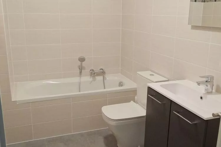 SEAFLOWER 304-Bathroom