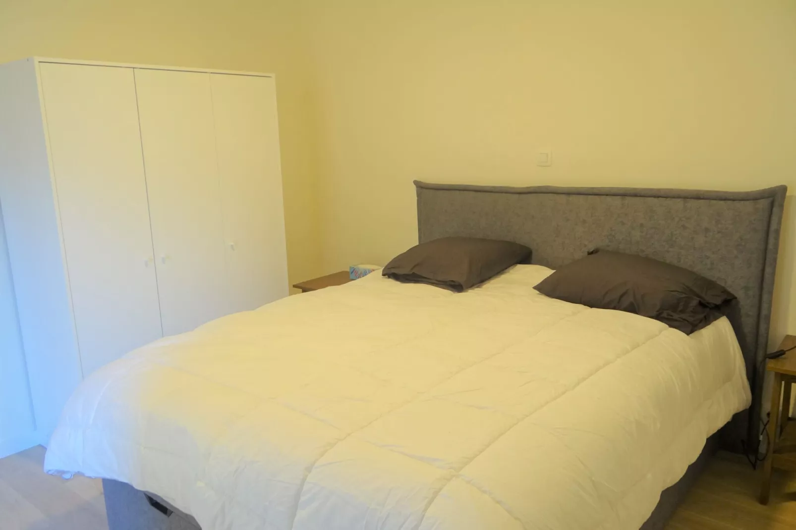 ARIZONA 303-Bedroom
