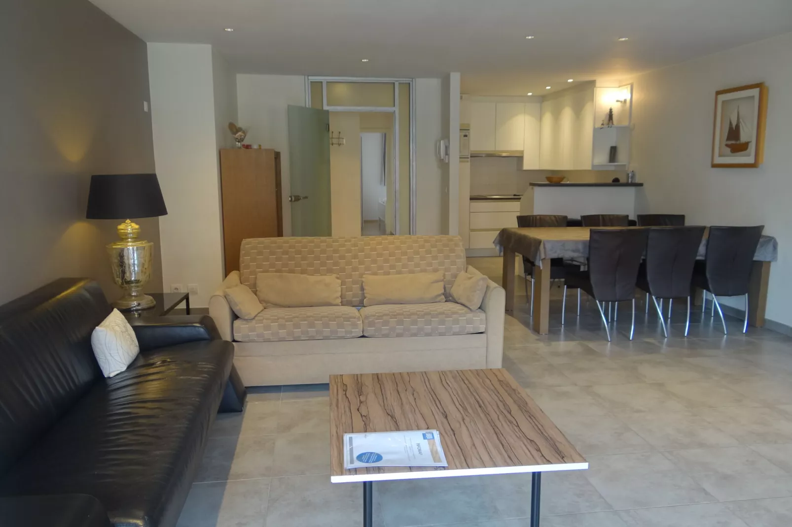 VUURTOREN 0402-Living room