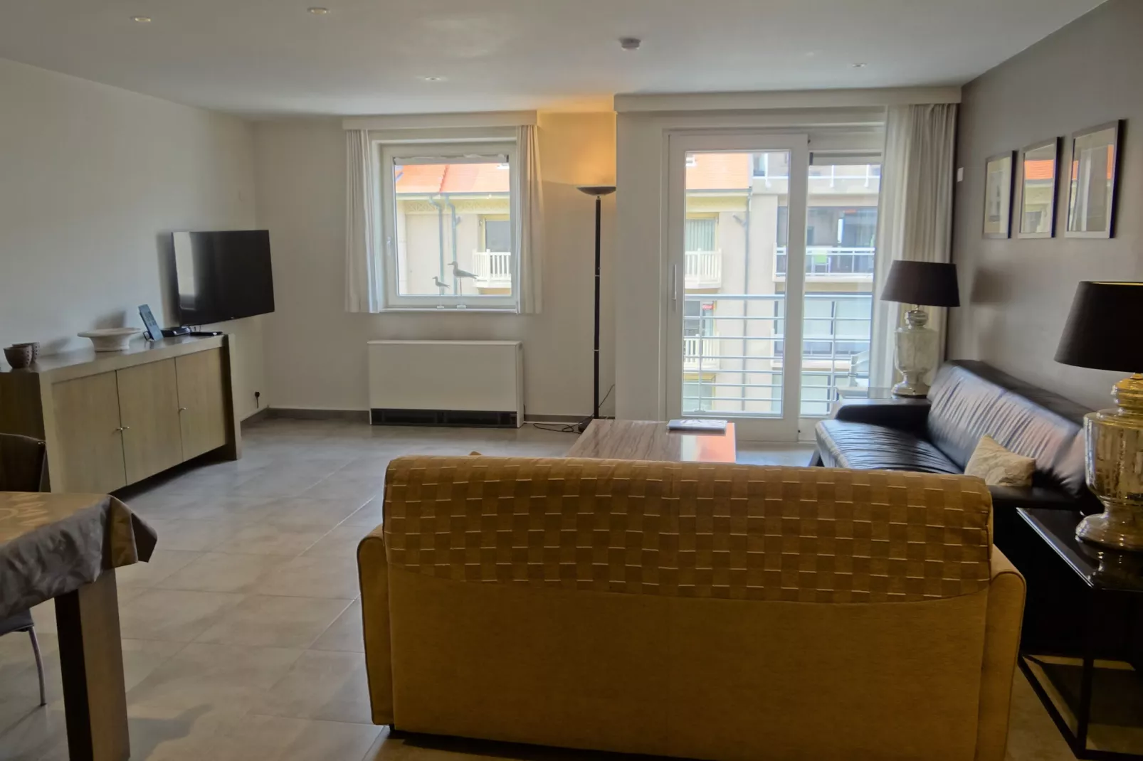 VUURTOREN 0402-Living room