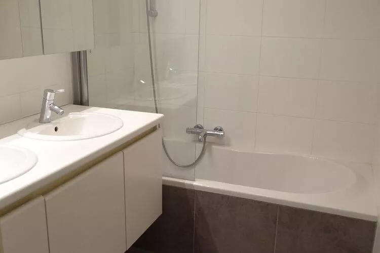 VUURTOREN 0402-Bathroom
