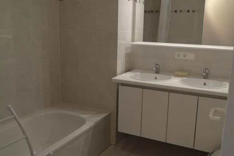 MISTRAL 0401-Bathroom