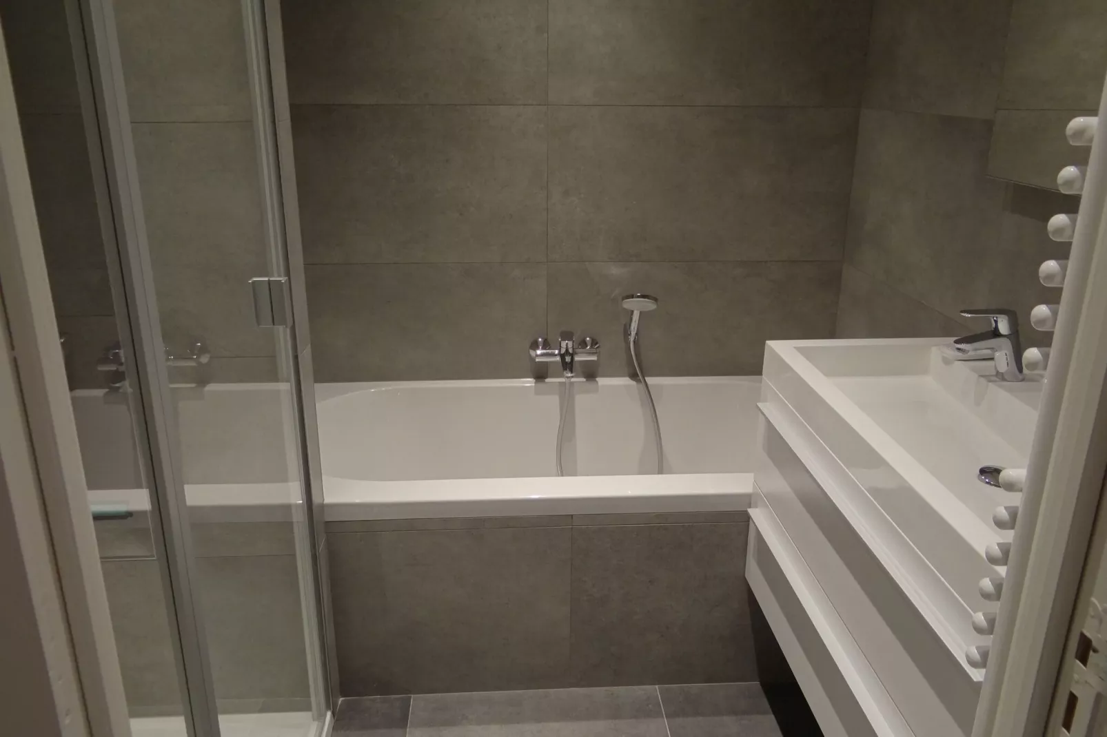 ZEEMEERMIN-Bathroom
