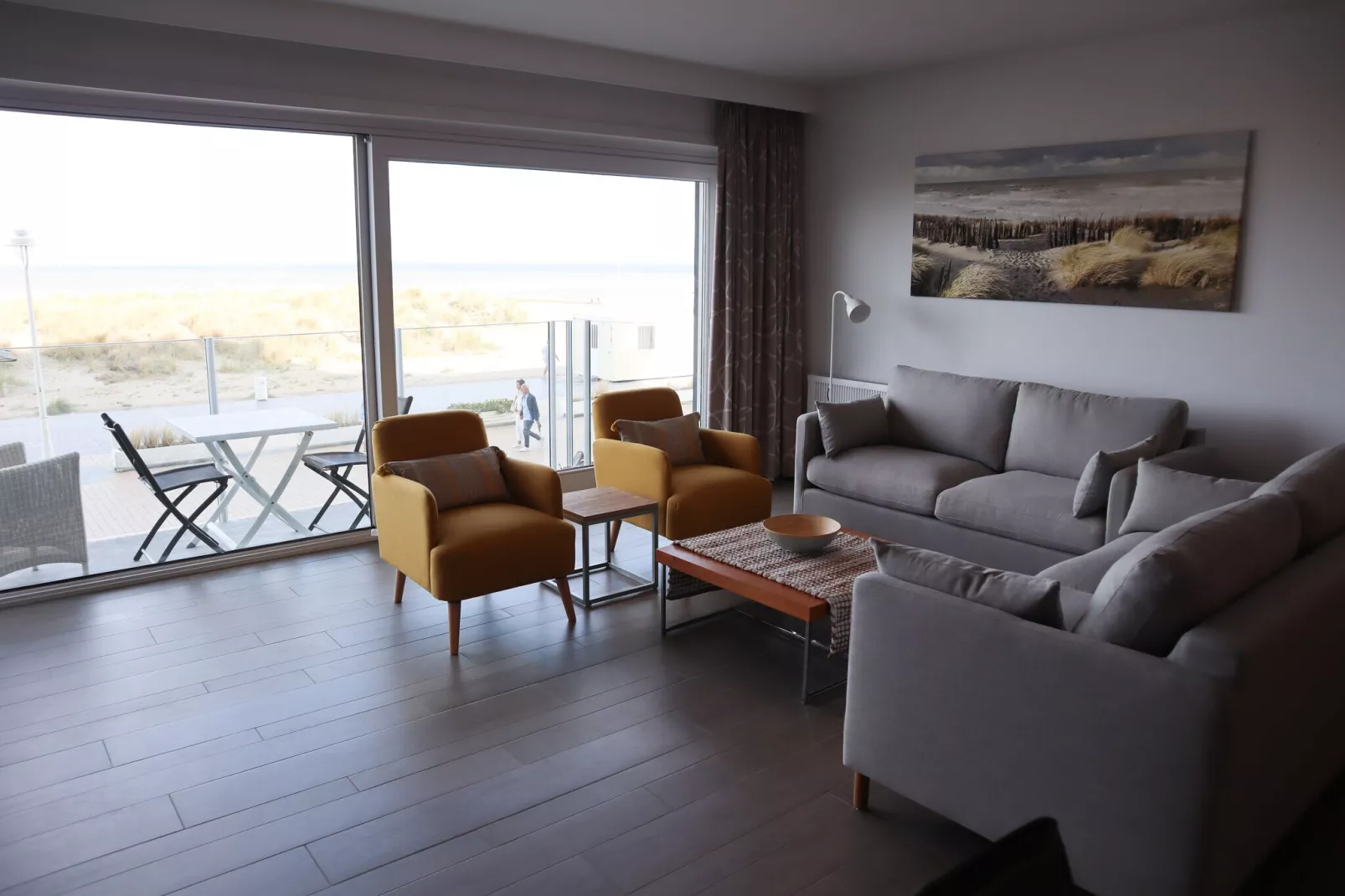GARBI-Living room
