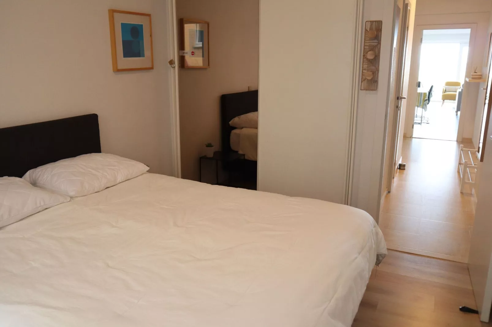GARBI-Bedroom