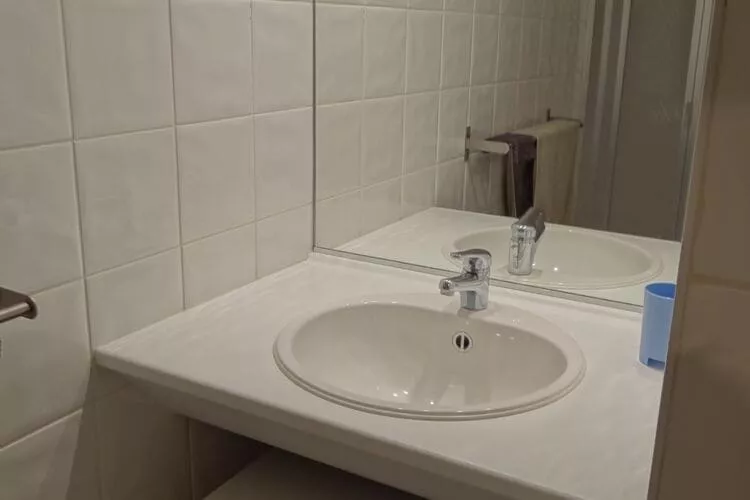 SEASIGHT A 0004-Bathroom