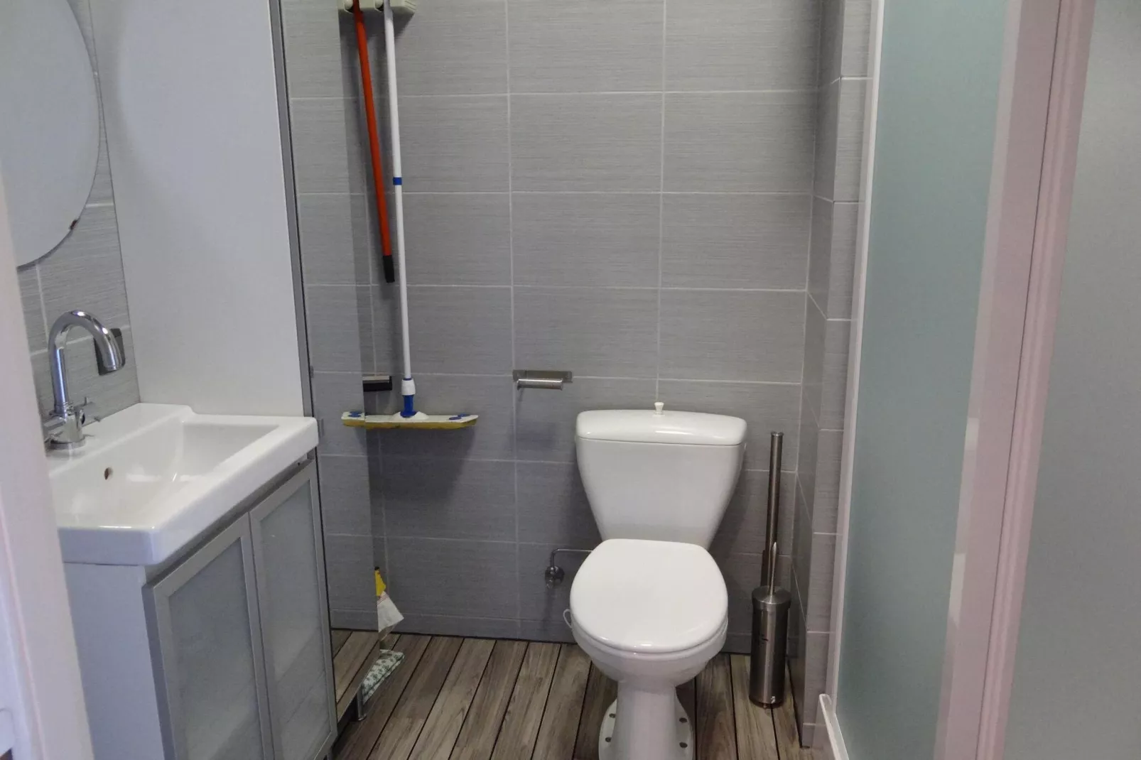 DEN OEVER III 2 /0002-Bathroom