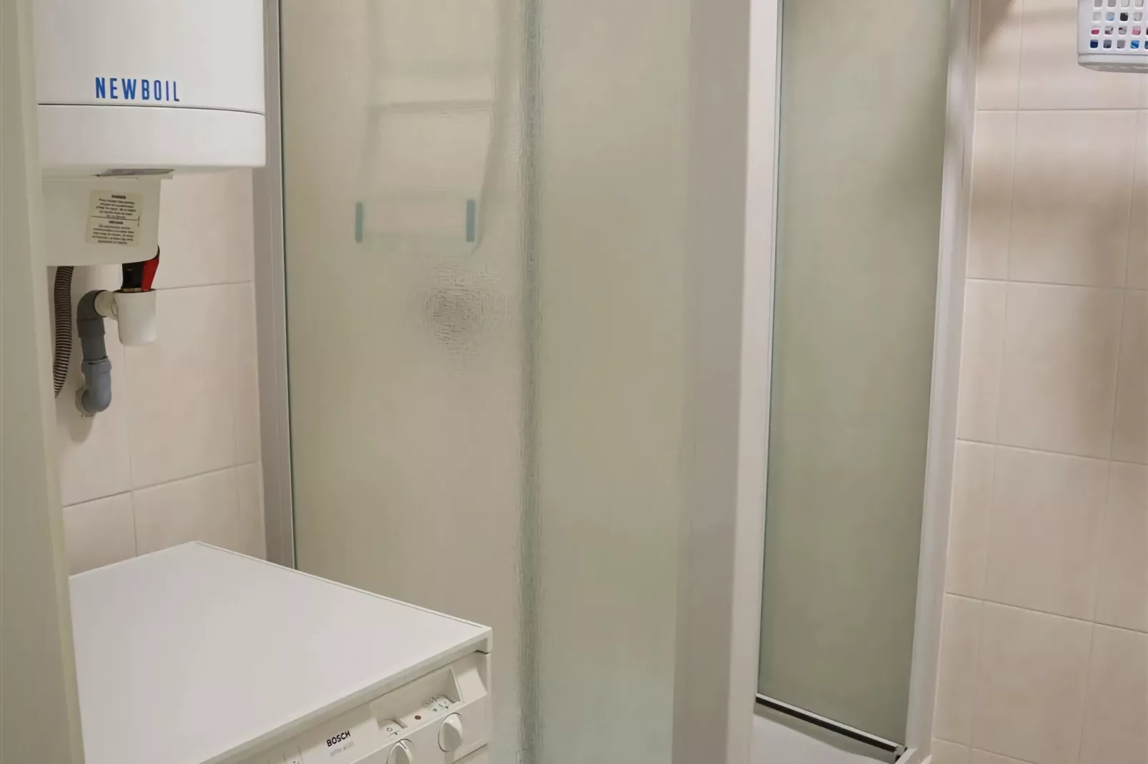 PANORAMA B / 0202-Bathroom