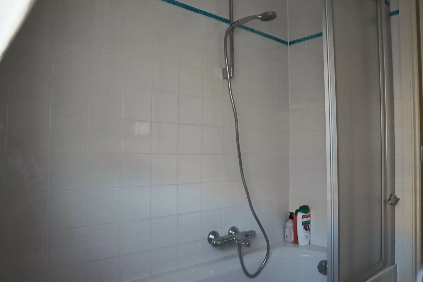 HUIZEWATER 403-Bathroom