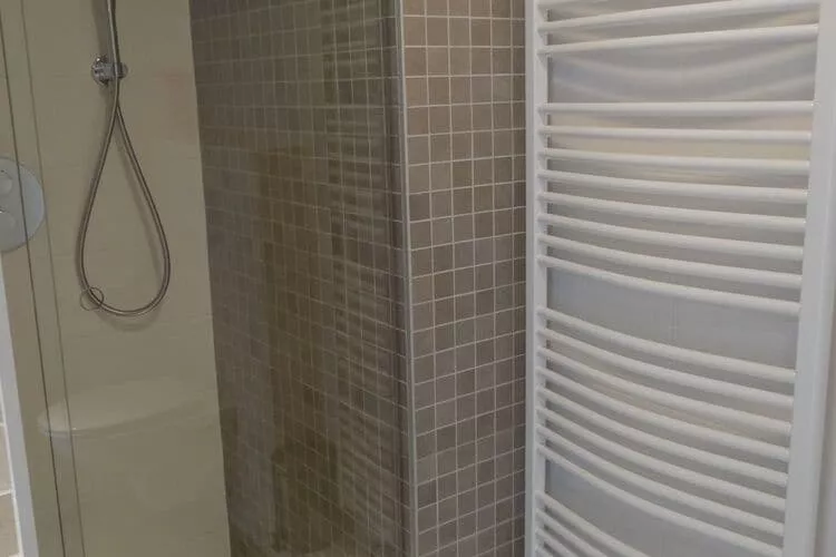 DE KWINTE 201-Bathroom