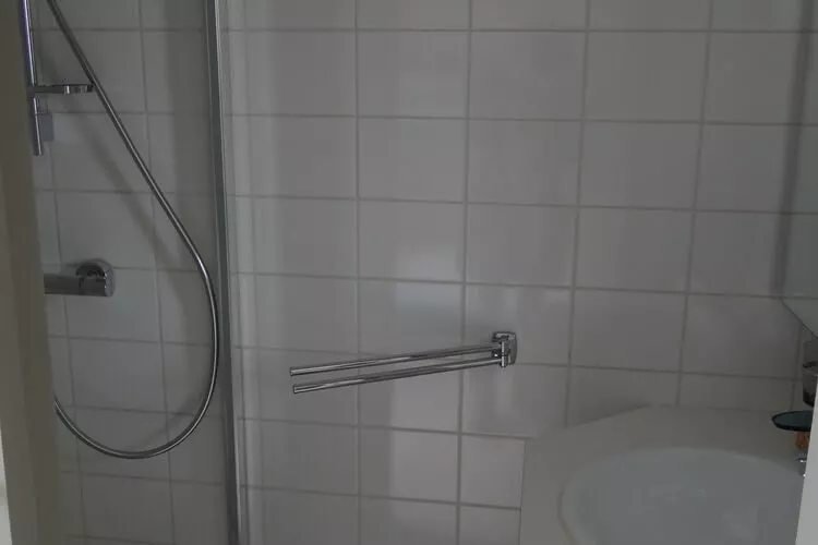 TIJL A 0901GAR-Bathroom