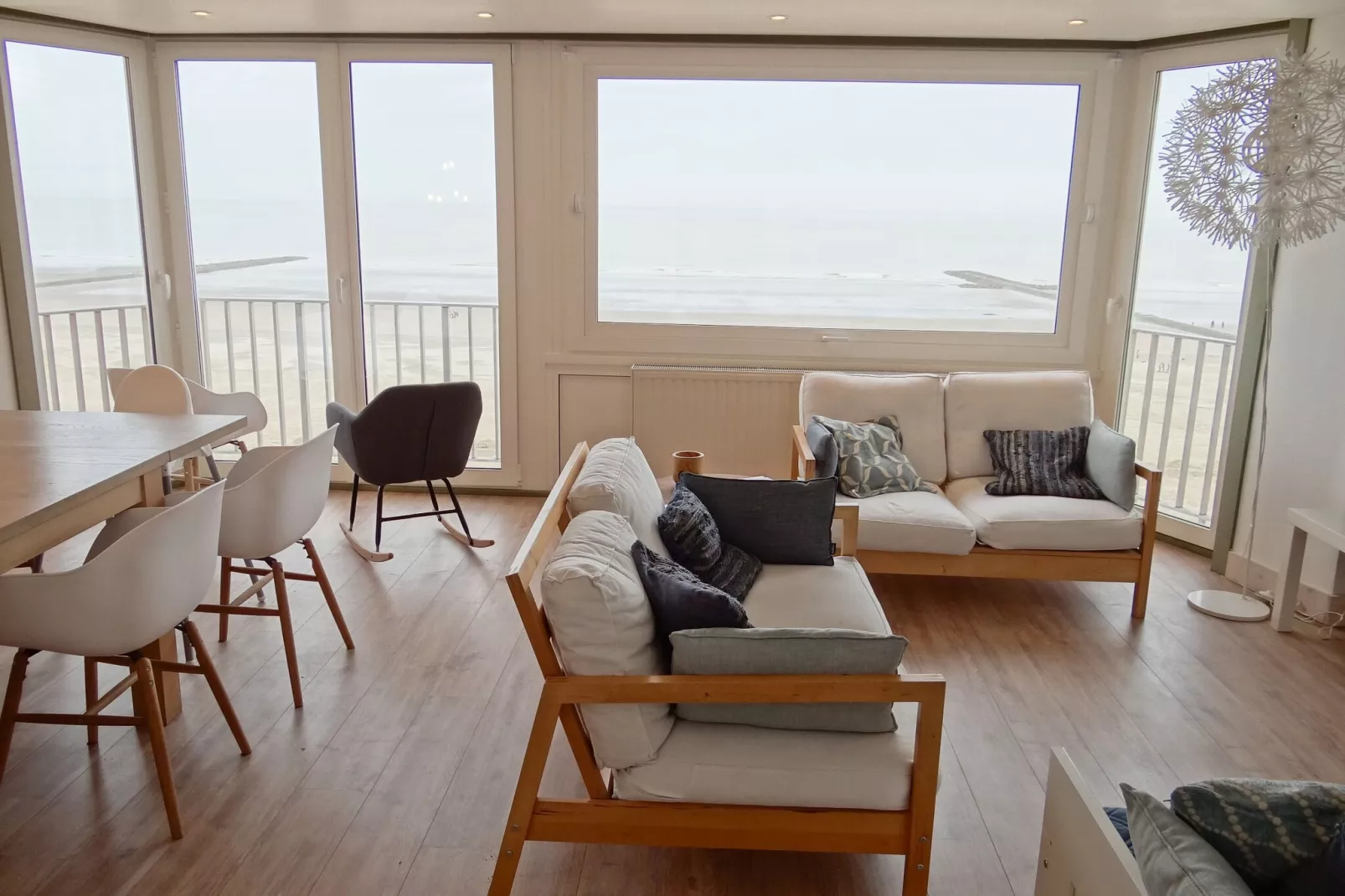 VIKING 501-Living room