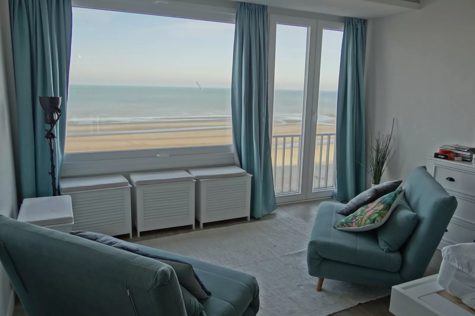 SANTA CRUZ 802-Living room