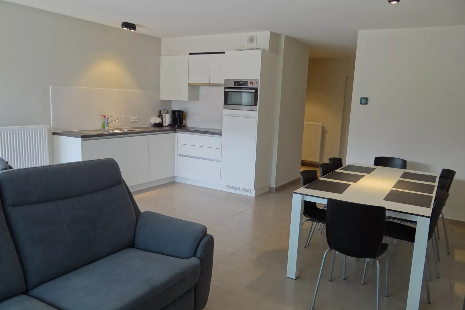 KARTHUIZER E4 0101PK-Dining room