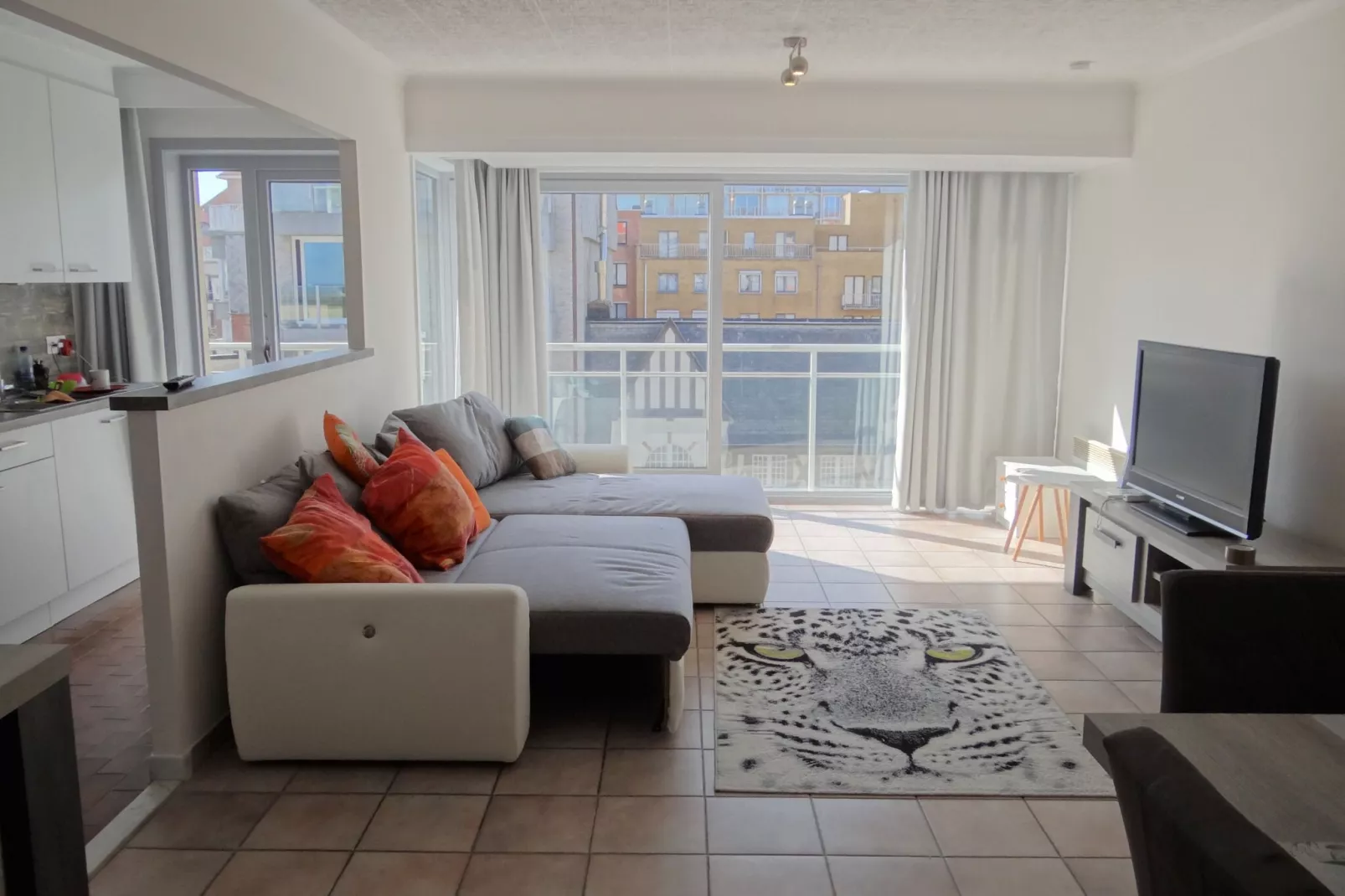 MERMAID I 401-Living room