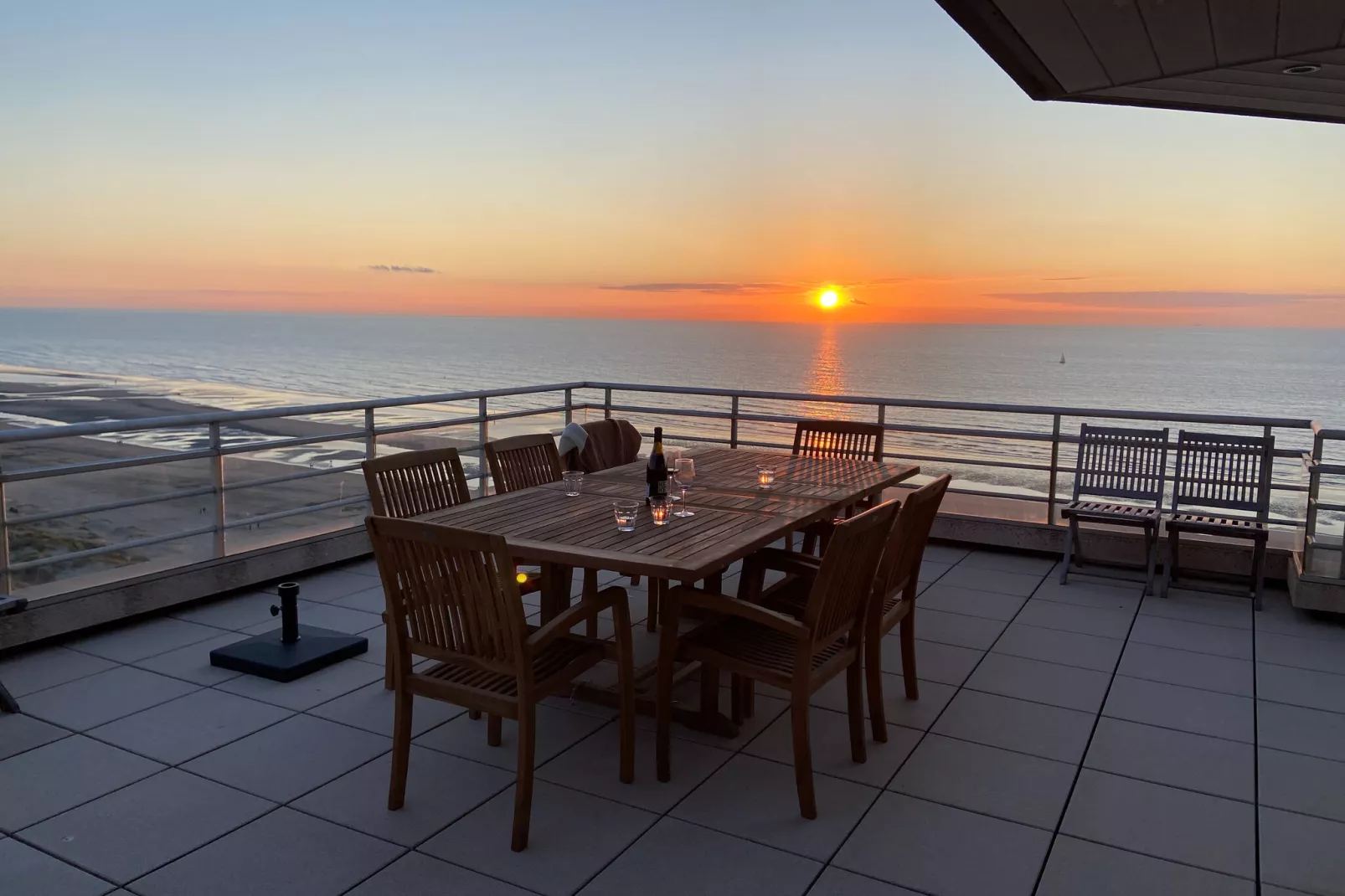 SCORPIO BI 1402GAR-Terrace balcony