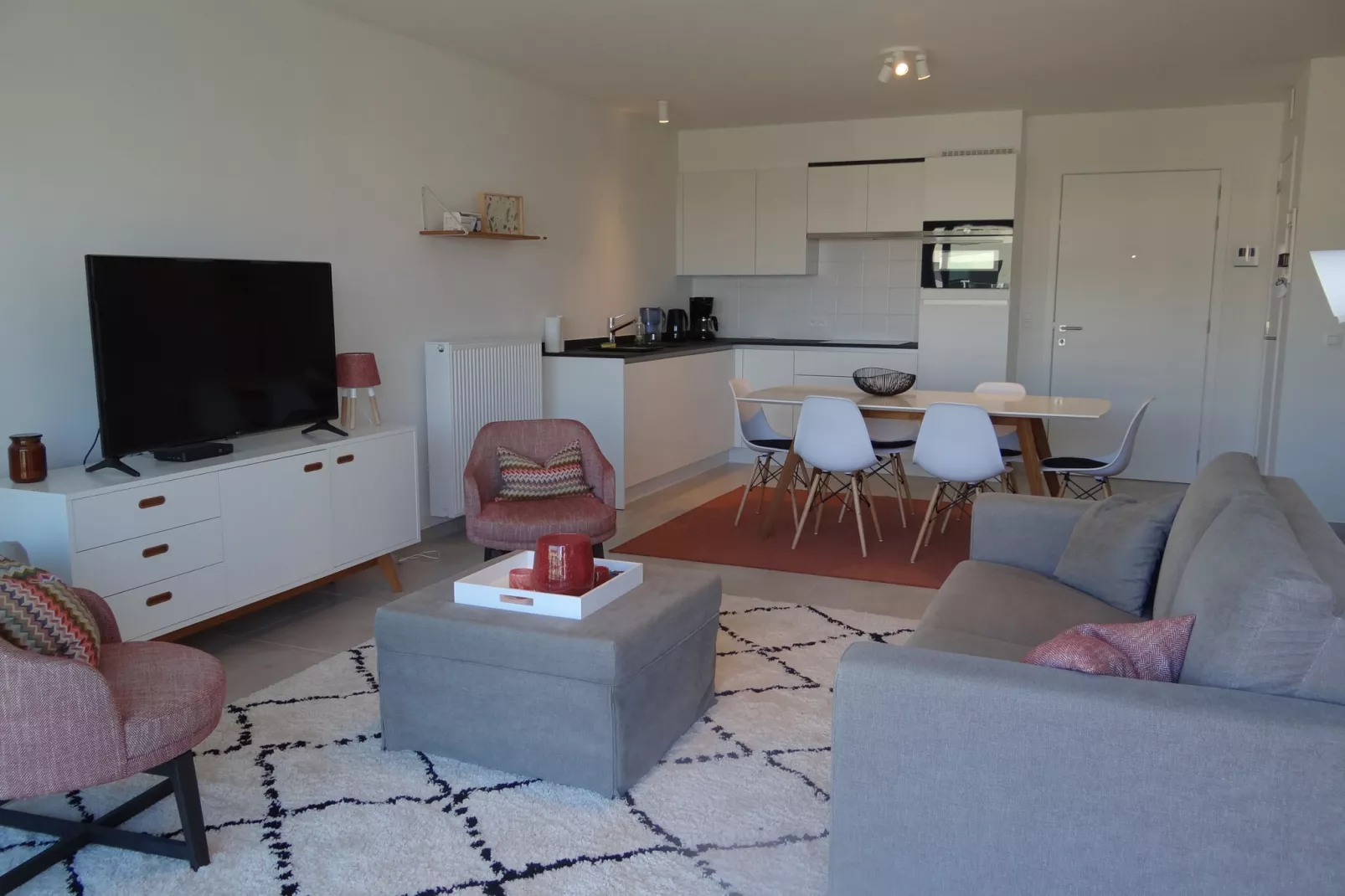 KARTHUIZER E1 0203PK-Living room