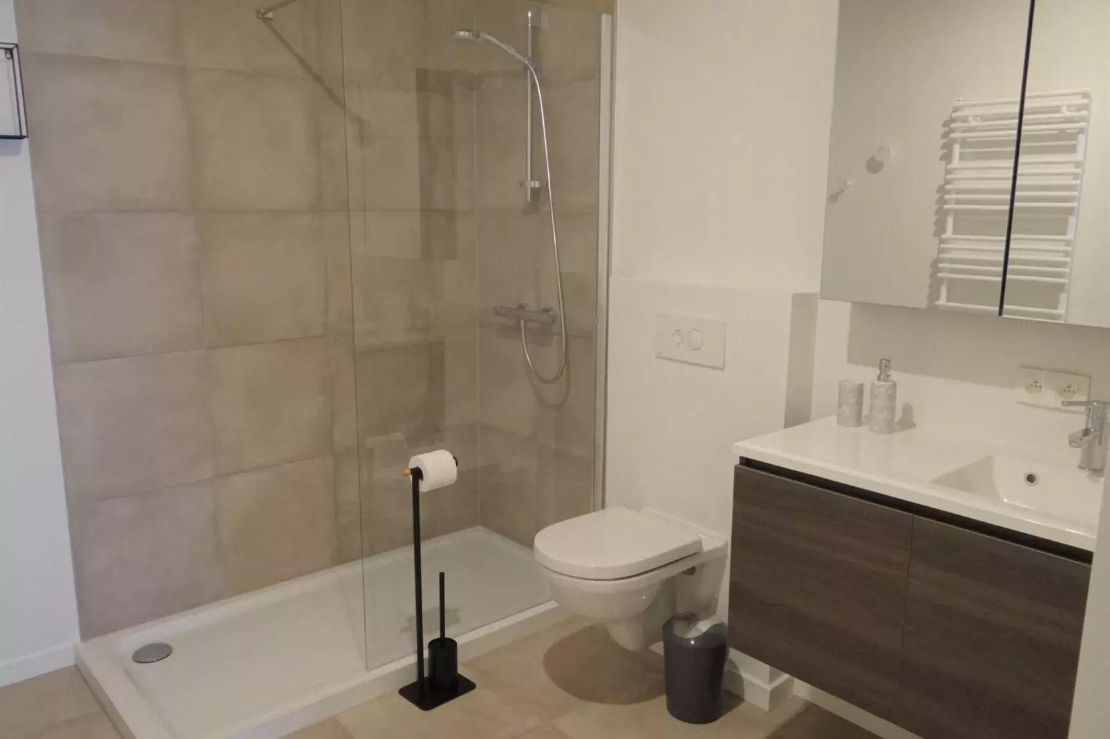 DOCKSIDE 403-Bathroom