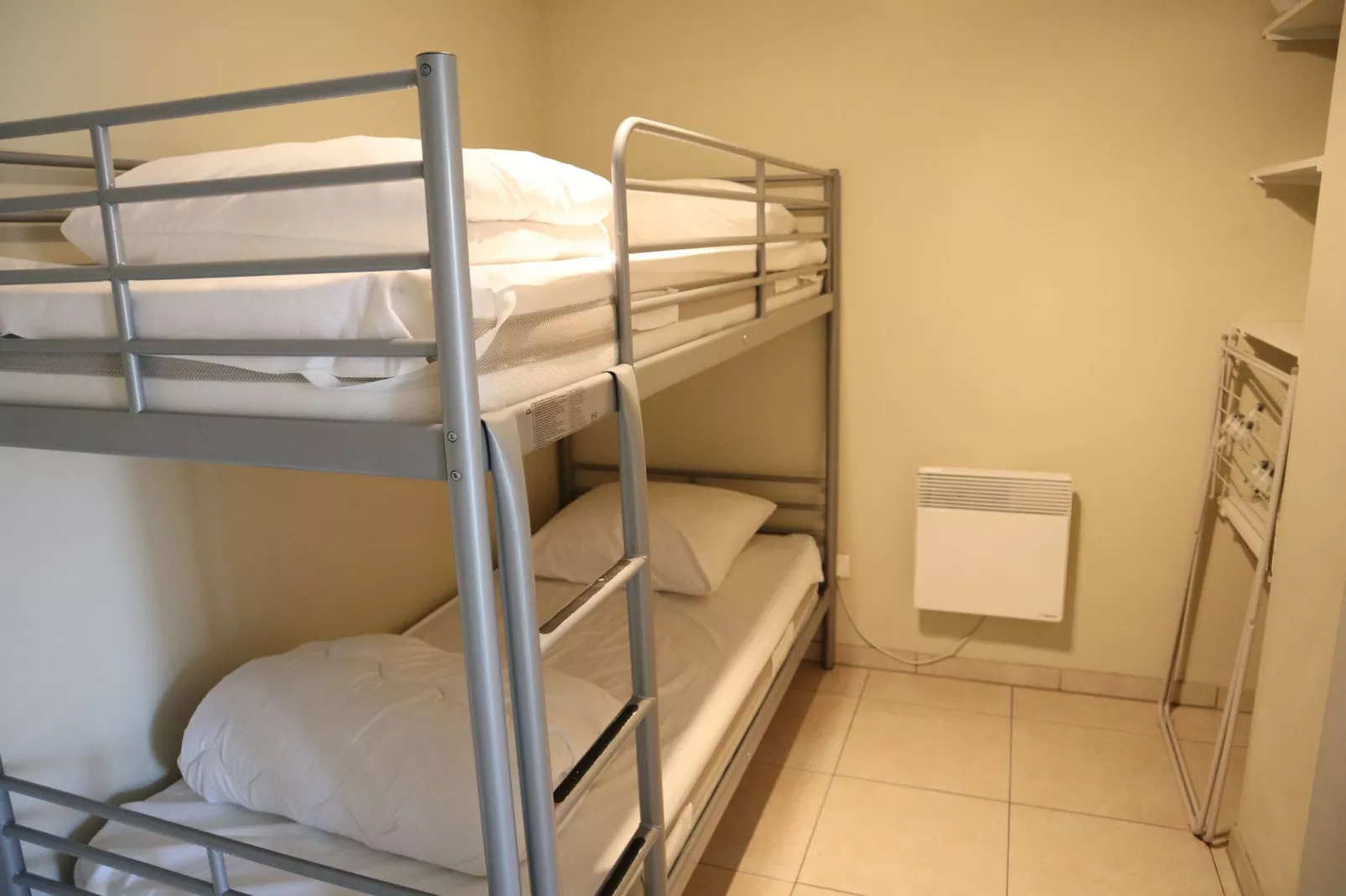 APOLLO I 0506PK-Bedroom