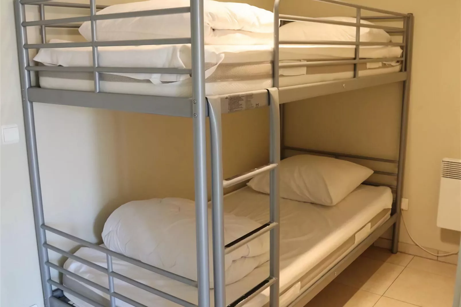 APOLLO I 0506PK-Bedroom