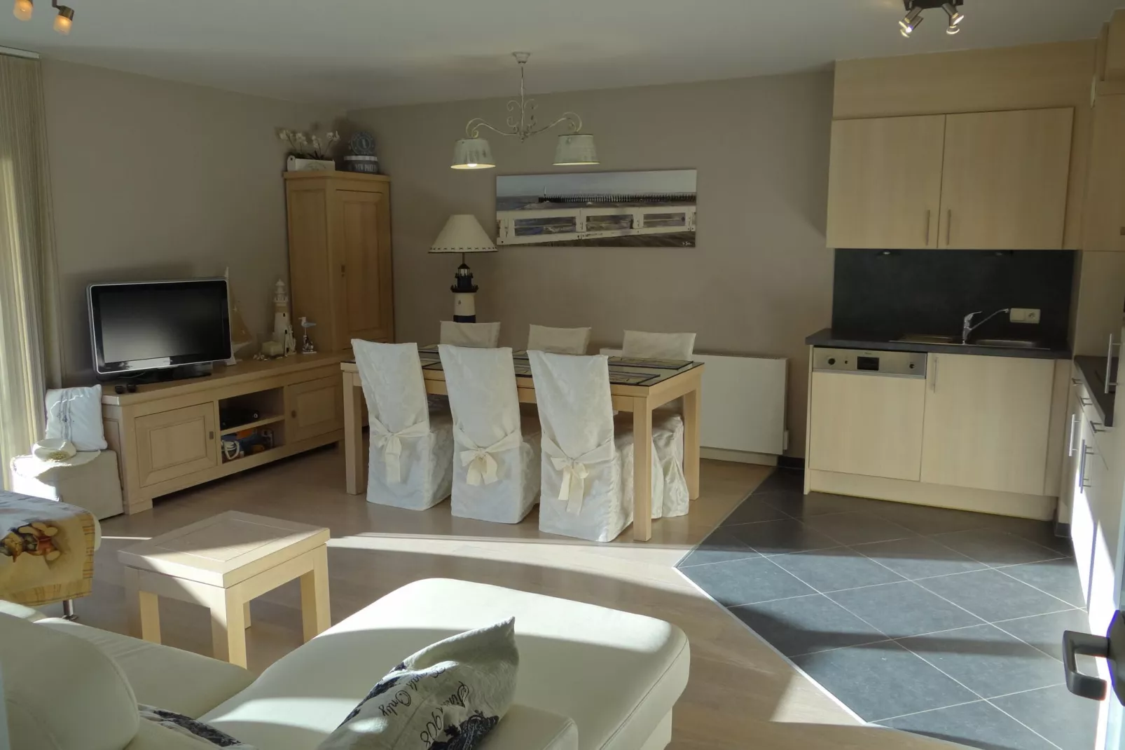 NEO PORTUS V 0001PK-Dining room