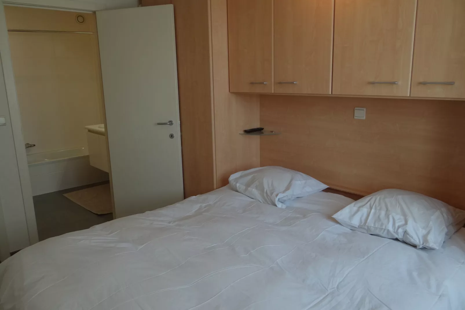ZONNEHAVEN III 64B/0204G-LIFT I-Bedroom