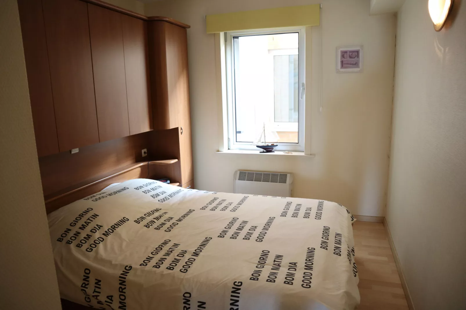 GOUNOD 201-Bedroom