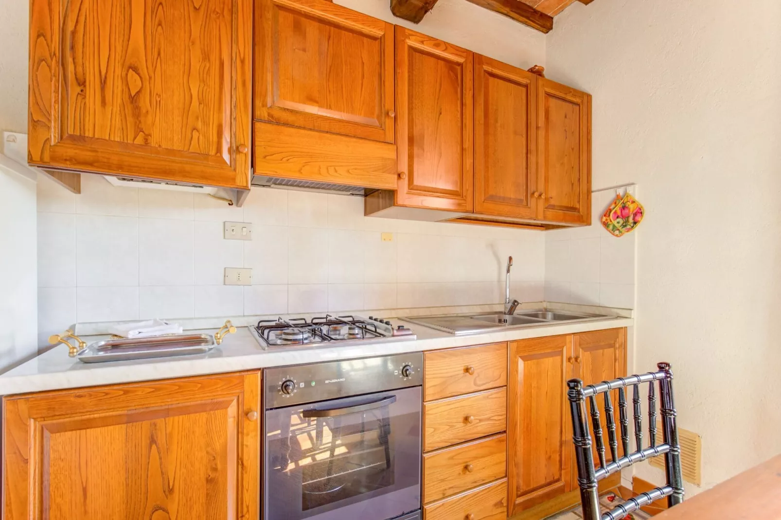 Casanova apt 3-Kitchen
