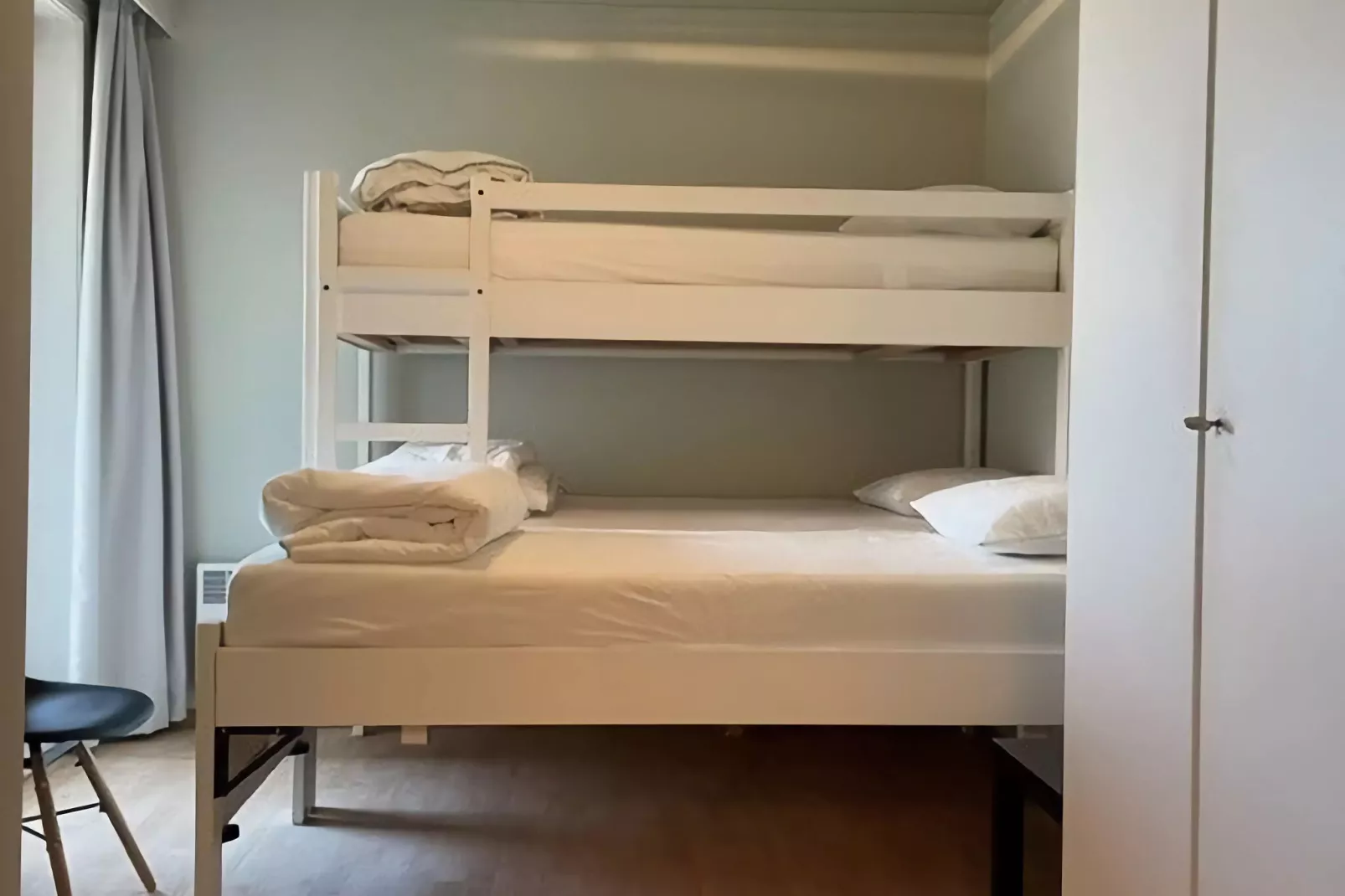 CASINO AB A1003GAR-Bedroom