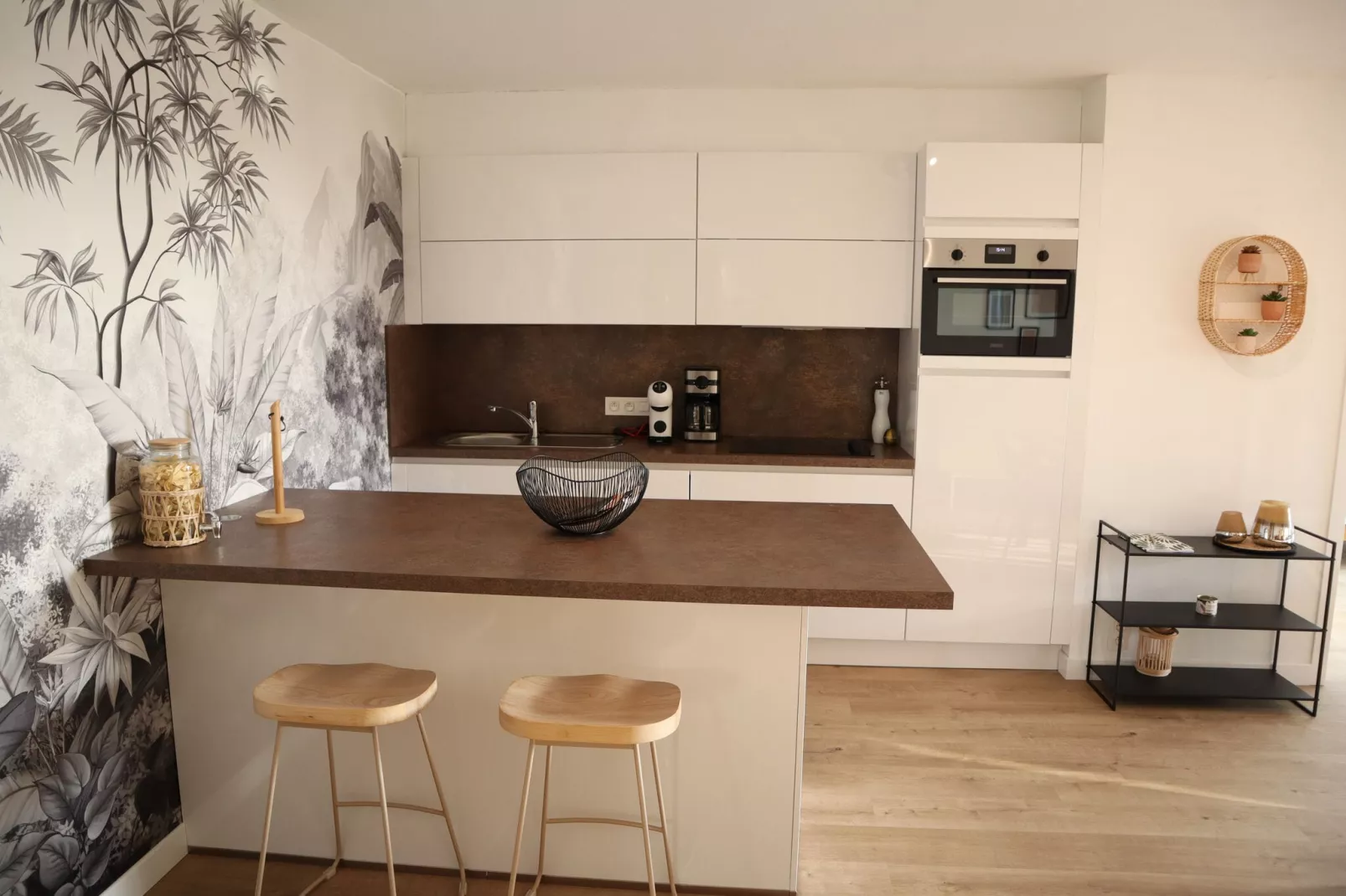 APOLLO V 602-Kitchen