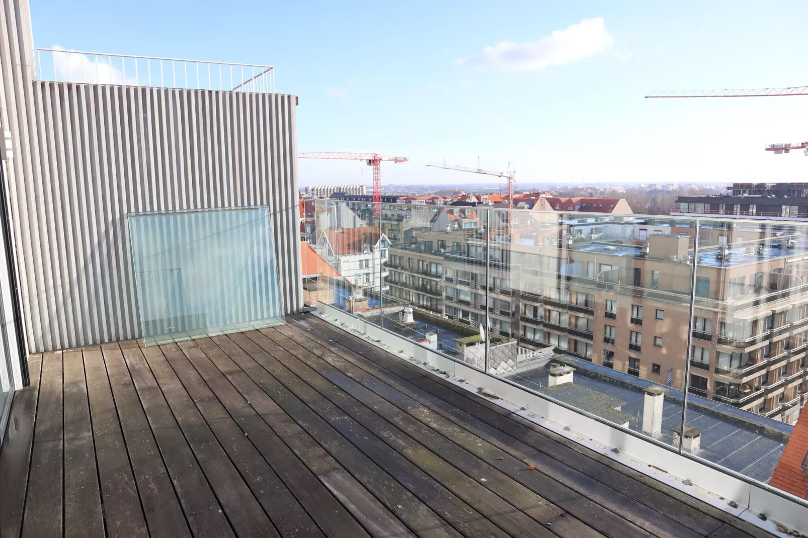 LOUIS EMILE 0901  garage-Terrace balcony