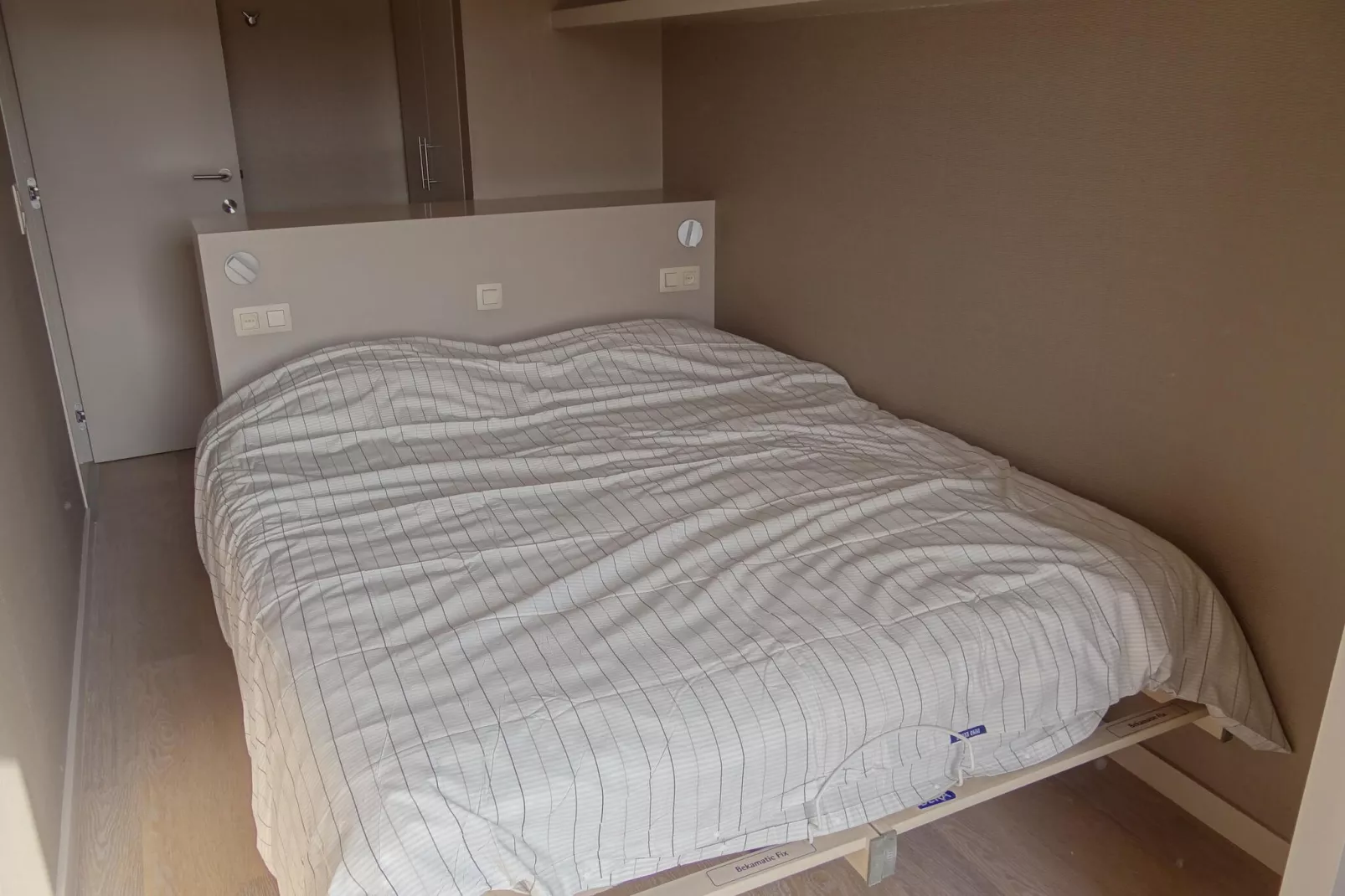 SEAFLOWER 701-Bedroom
