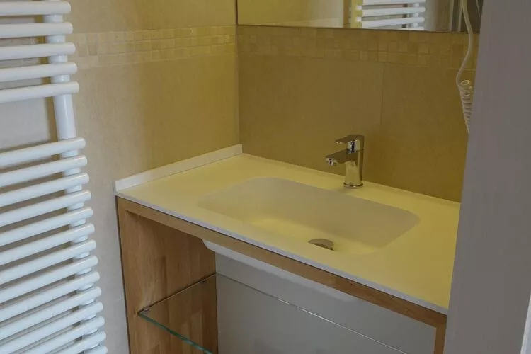 SEAFLOWER 701-Bathroom