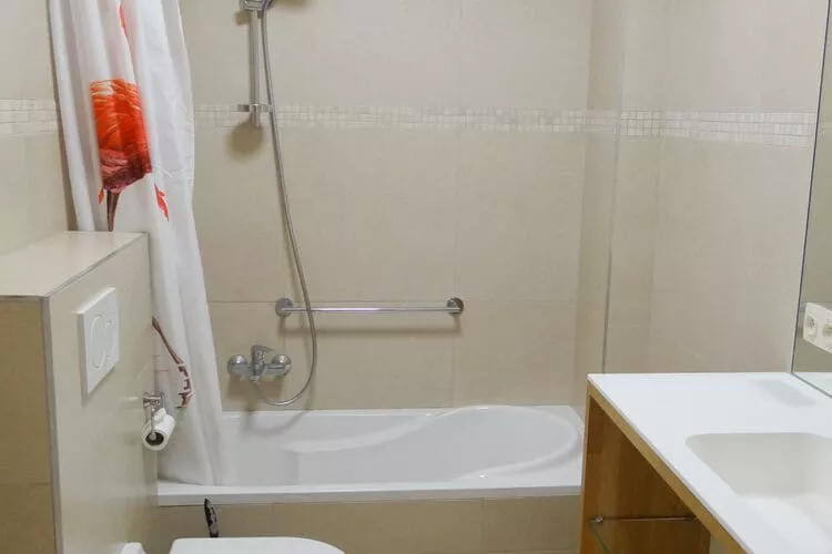 SEAFLOWER 701-Bathroom