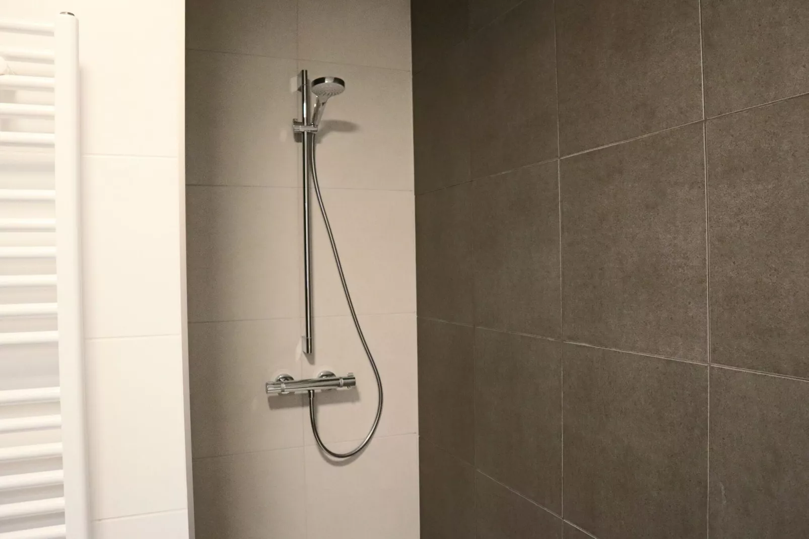 THE GREEN 0001PK-Bathroom