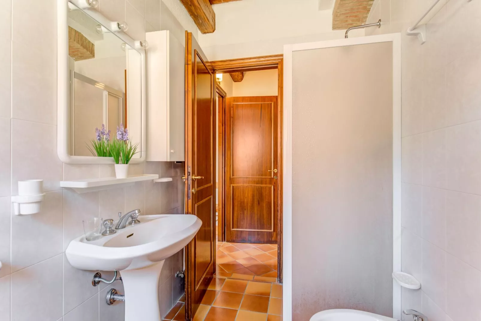 Casanova apt 3-Bathroom