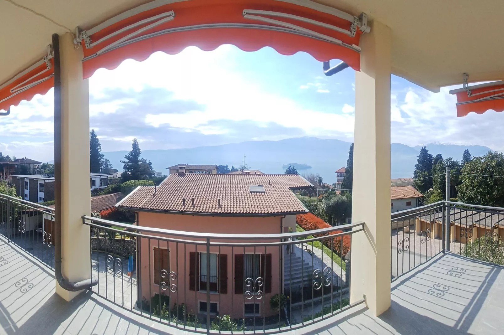 Castagnola-Terrace balcony